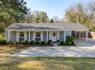 2176 Rocky Ridge Rd, Birmingham, AL 35216