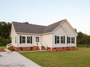 20 Acadiana Dr, Parkton, NC 28371