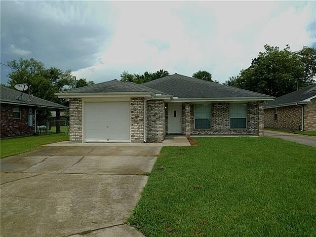 1st image of 58 Dianne Dr