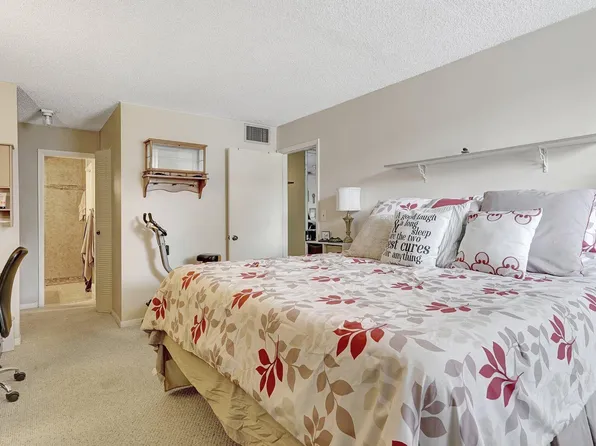 7173 Orange Drive #106b, Davie, FL 33314