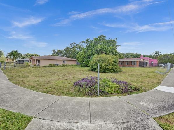 miami-florida-156158939 picture