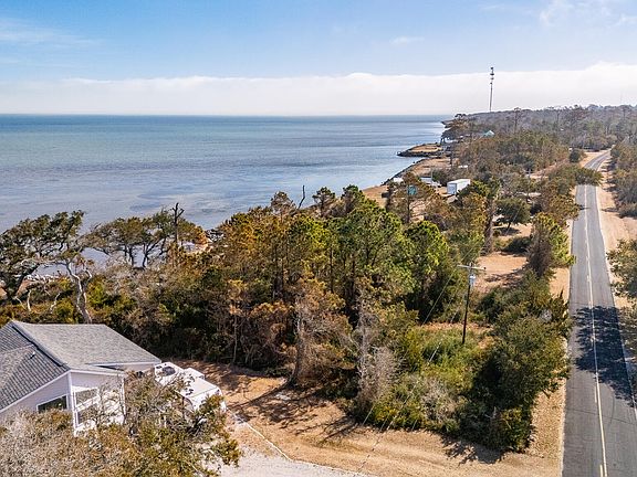 2nd image of 429 Lola Road