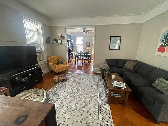 3rd image of 23-34 24th St #2F