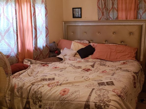 jacksonville-florida-154639368 picture