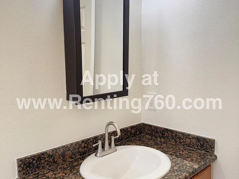 8650 Abeland Rd — Photo 24