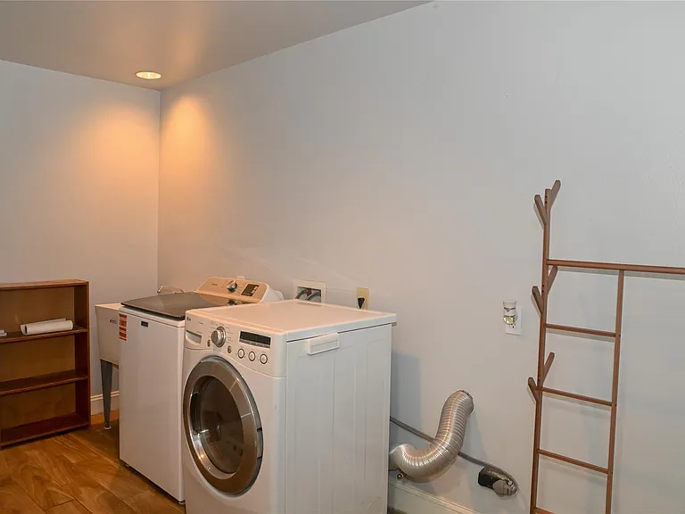 5254 N Braeswood Blvd — Photo 45