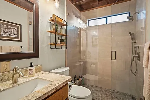 7266 4th Ave — Photo 9
