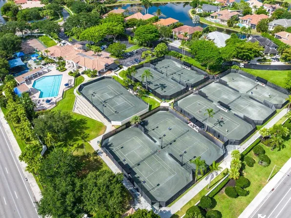 6596 NW 31st Way NW, Boca Raton, FL 33496