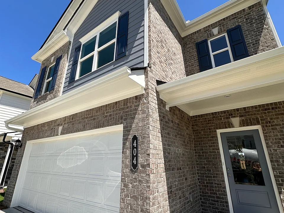 404 Perth Dr