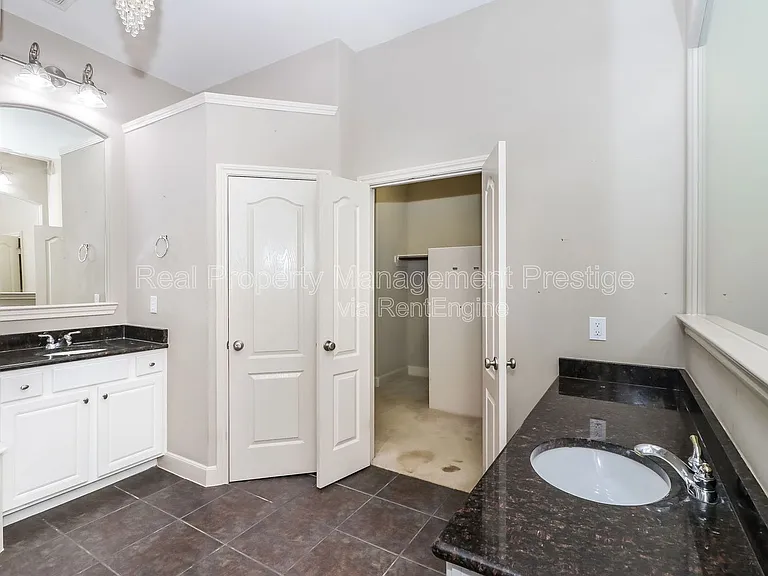 2718 Van Gogh Ln — Photo 12