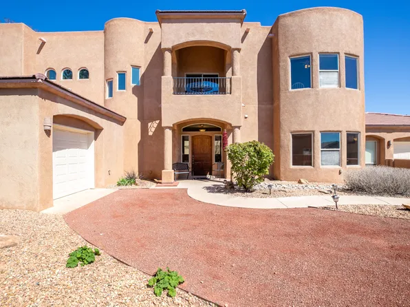 8308 Visalia Way NE, Albuquerque, NM 87122