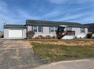 216 Autumn Ln E, Lehighton, PA