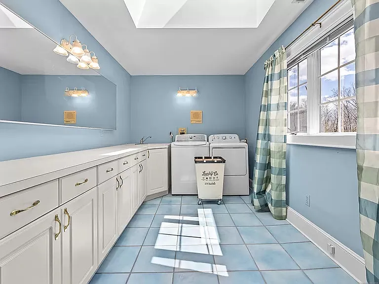 123 Randi Dr — Photo 31