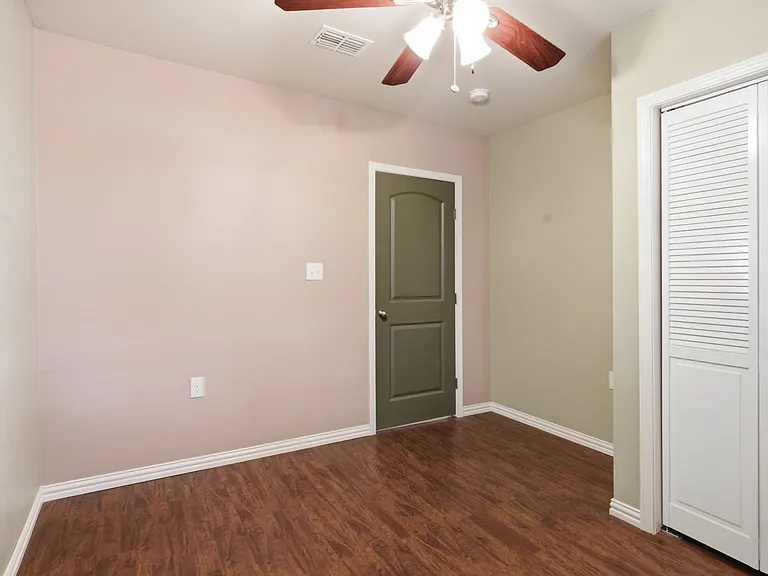 7606 Williamson Creek Dr — Photo 25