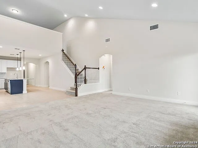 121 Inverness — Photo 14