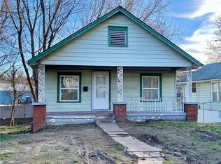 8715 Wilson Rd, Independence, MO 64053