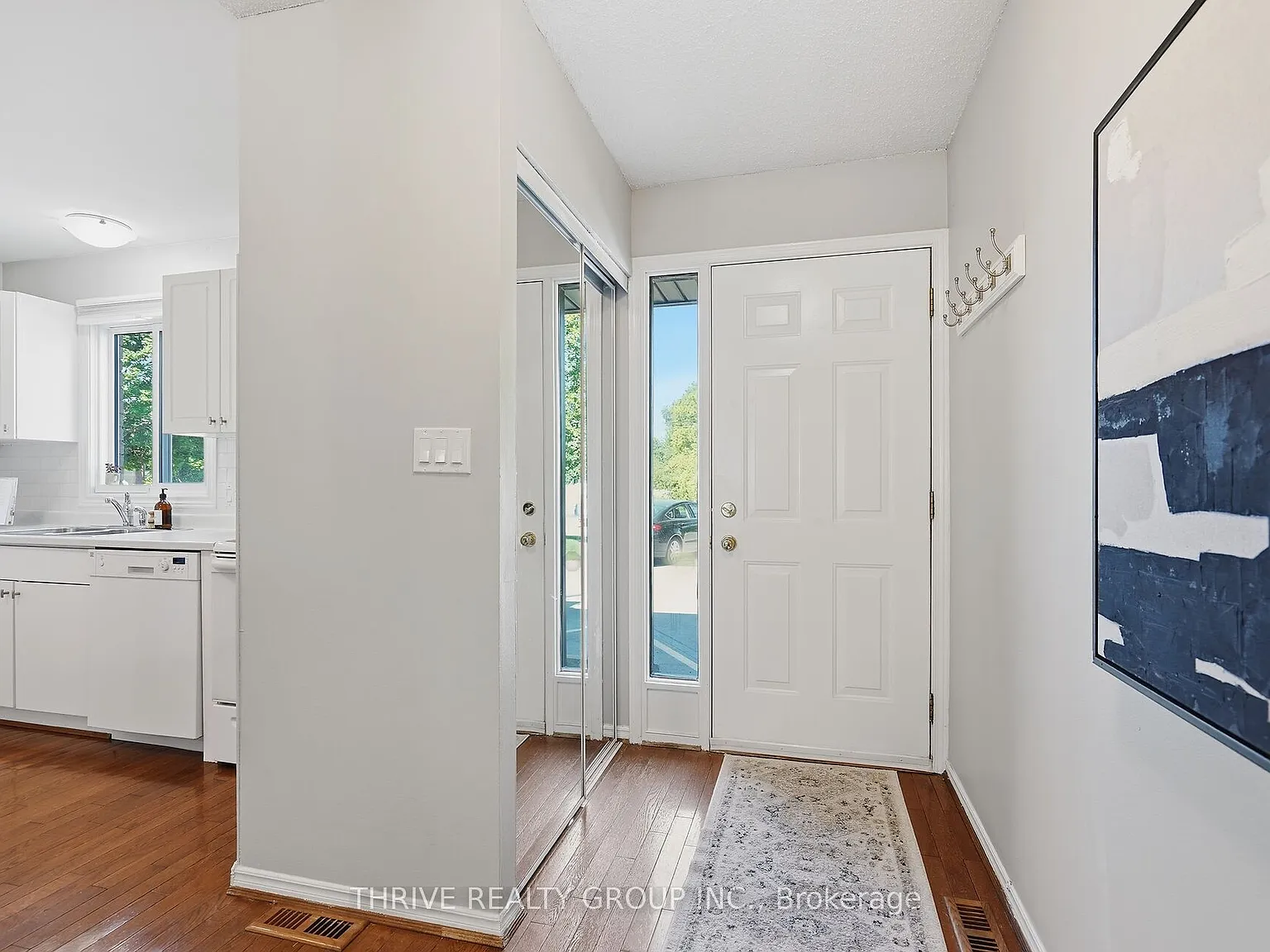 3 bed, $2,200 — Photo 2