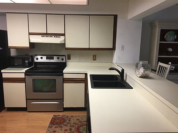 5th image of 13 Village Las Palmas Cir