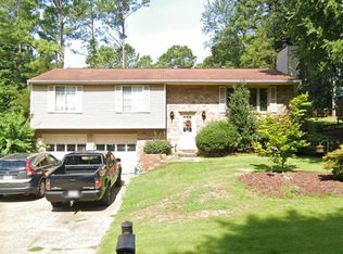 445 Roswell Farms Rd, Roswell, GA 30075