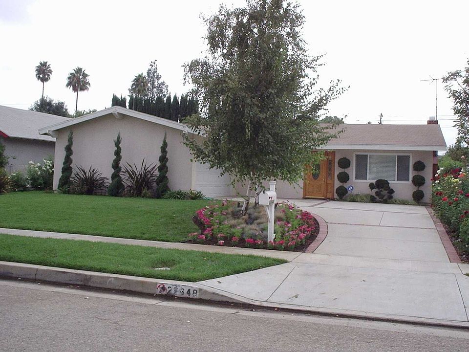 22648 Gilmore St.
