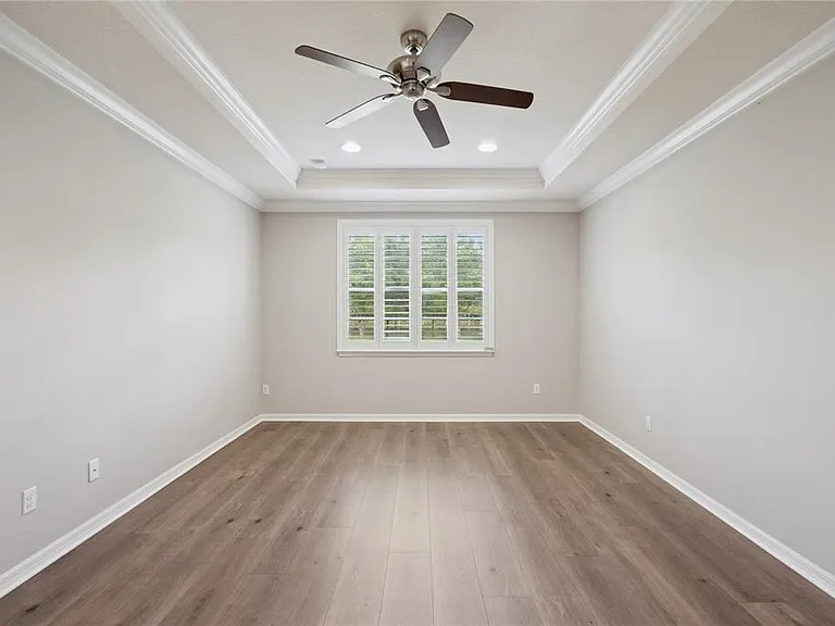 5640 Siracusa Ln — Photo 11