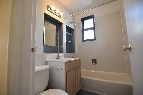 Rented by Buchbinder & Warren | media 8