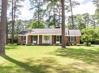109 N Edgewood Dr, Pinetops, NC 27864