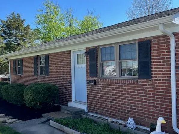 101 Matador Ct, Frankfort, KY 40601