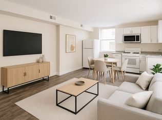 714 S Chadwick St APT B, Philadelphia, PA 19146
