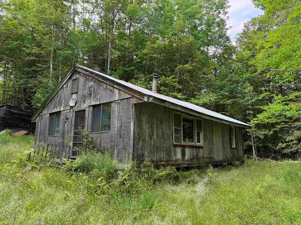 5423 Old County - South Road, Waterford, VT 05819