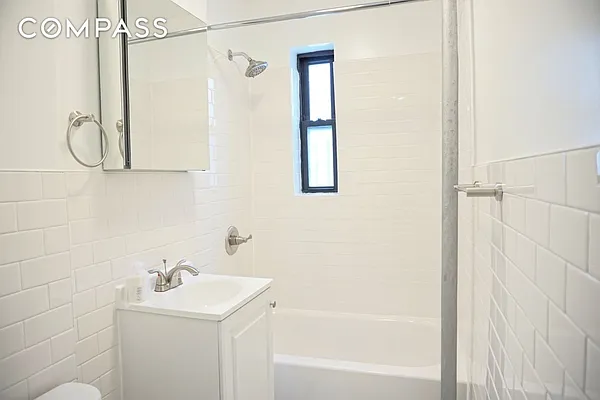 Rented by Compass | media 20