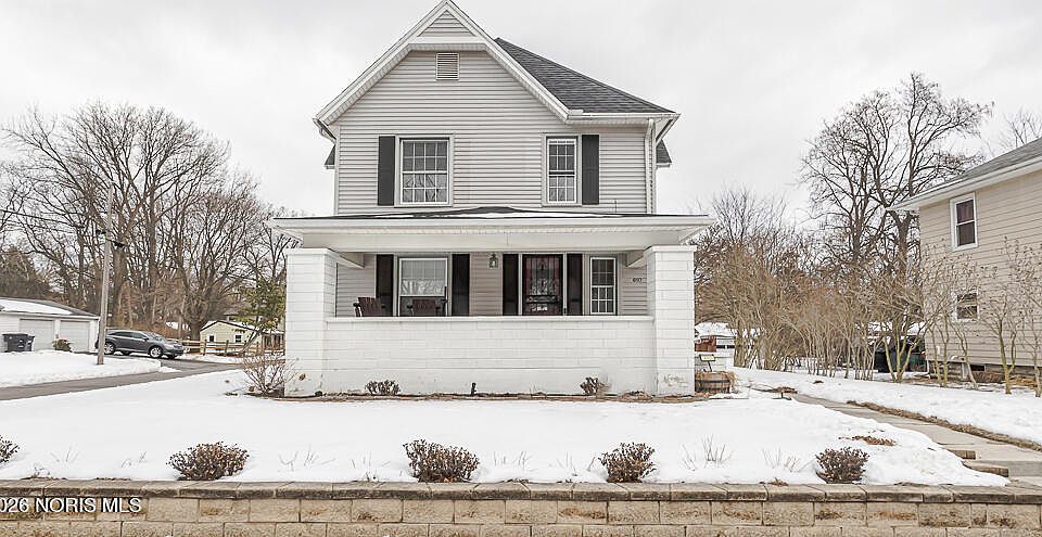 1st image of 610 Wallace Ave