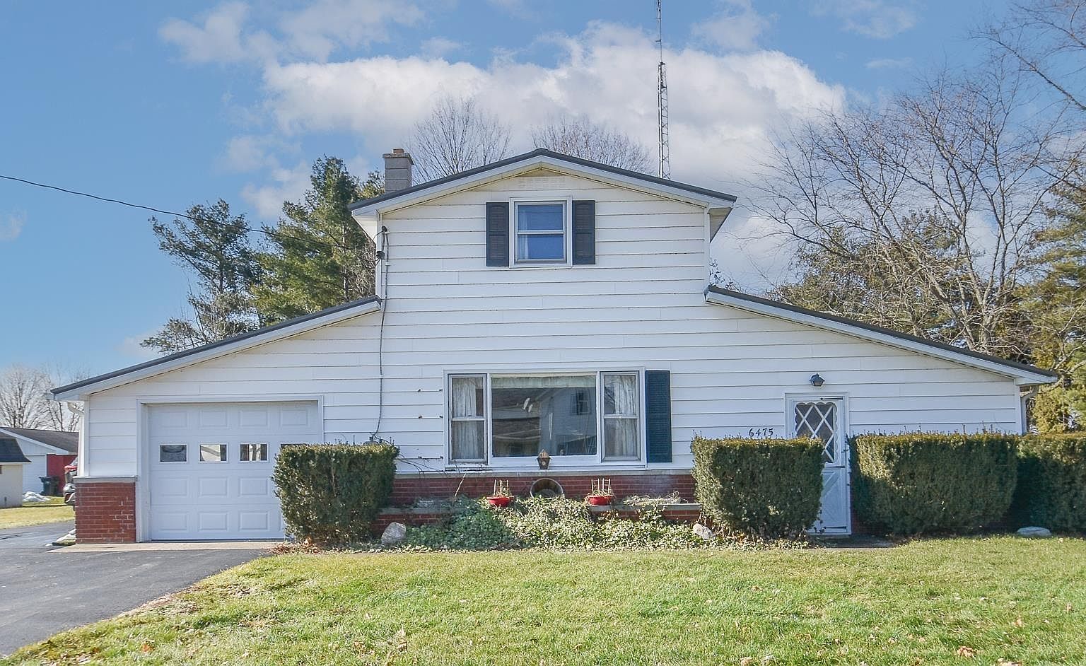 6475 N State Road 327, Orland, IN 46776 | Zillow