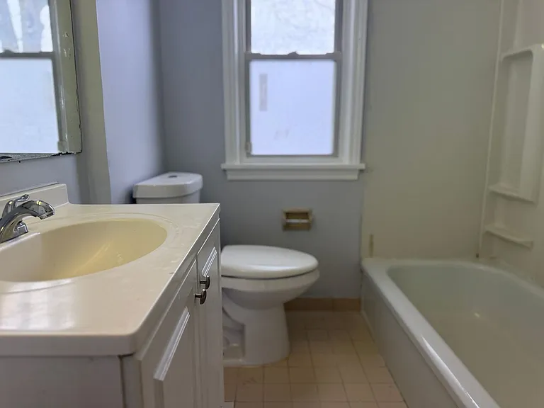 266 Hoover Dr — Photo 10