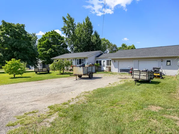 4196 Ranchero Dr, Dorr, MI 49323