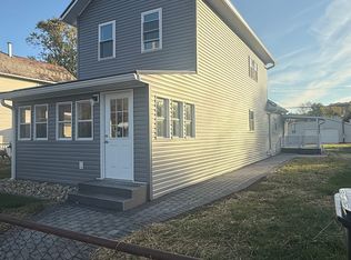 1130 Woodlawn Ave, Zanesville, OH 43701