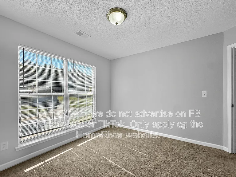 261 Augusta Woods Dr — Photo 12
