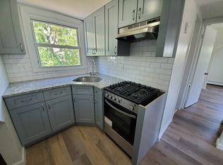 31 Bayside Ter #20E, Jersey City, NJ 07305