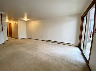 1750 Eldorado Dr APT 12, Green Bay, WI 54302