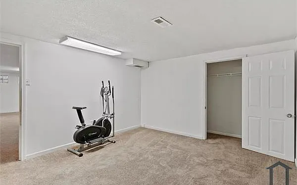 10241 Viscount Dr — Photo 16