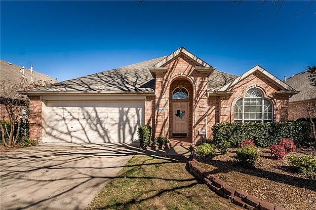 1st image of 2909 Dunbar Dr