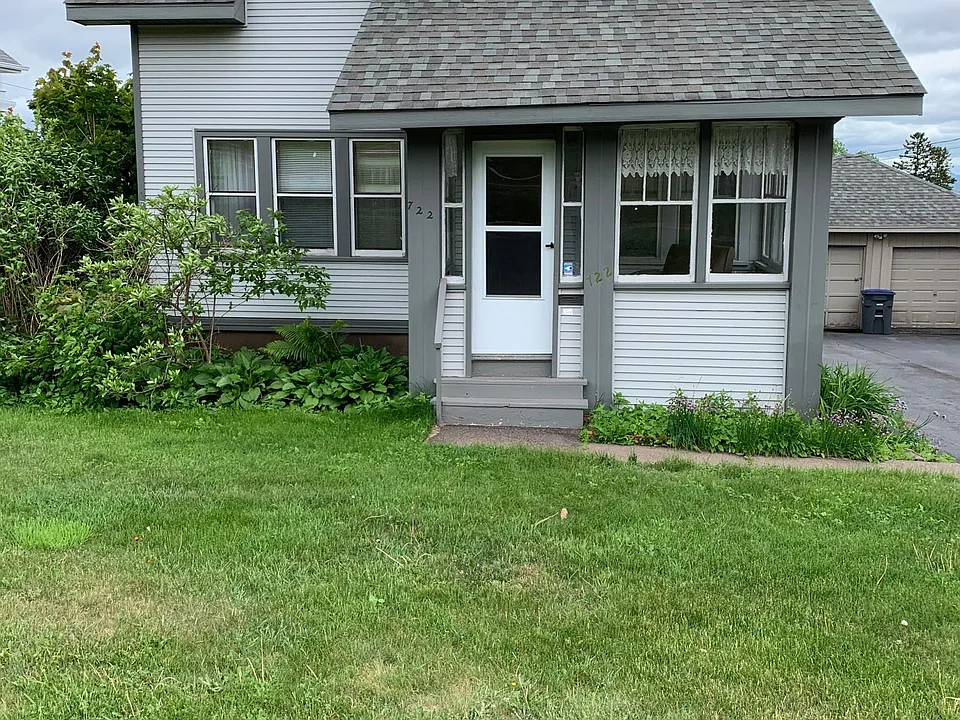 722 W Skyline Pkwy
