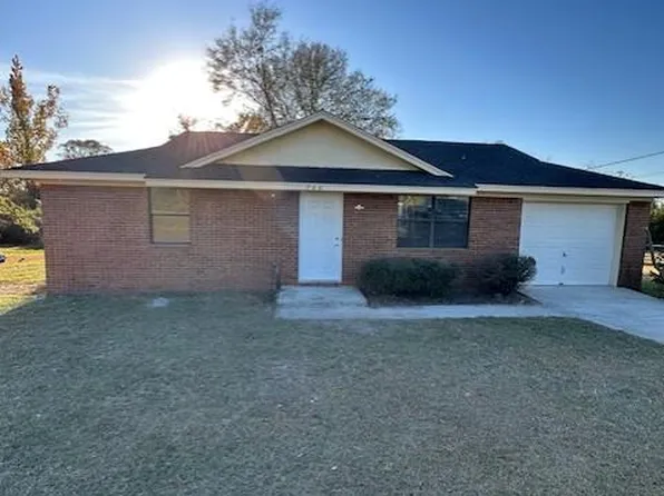 744 Lotts Xing, Broxton, GA 31519