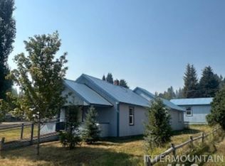101 N Idaho St, Cascade, ID 83611