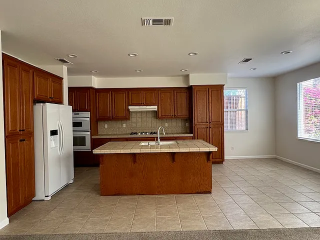3662 Otter Brook Loop — Photo 4