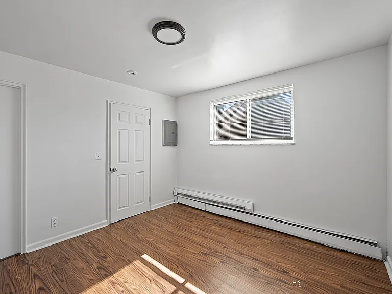 1522 Cedar Ave #2 — Photo 16