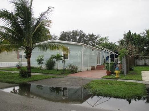 1st image of 510 NW 214th Ave