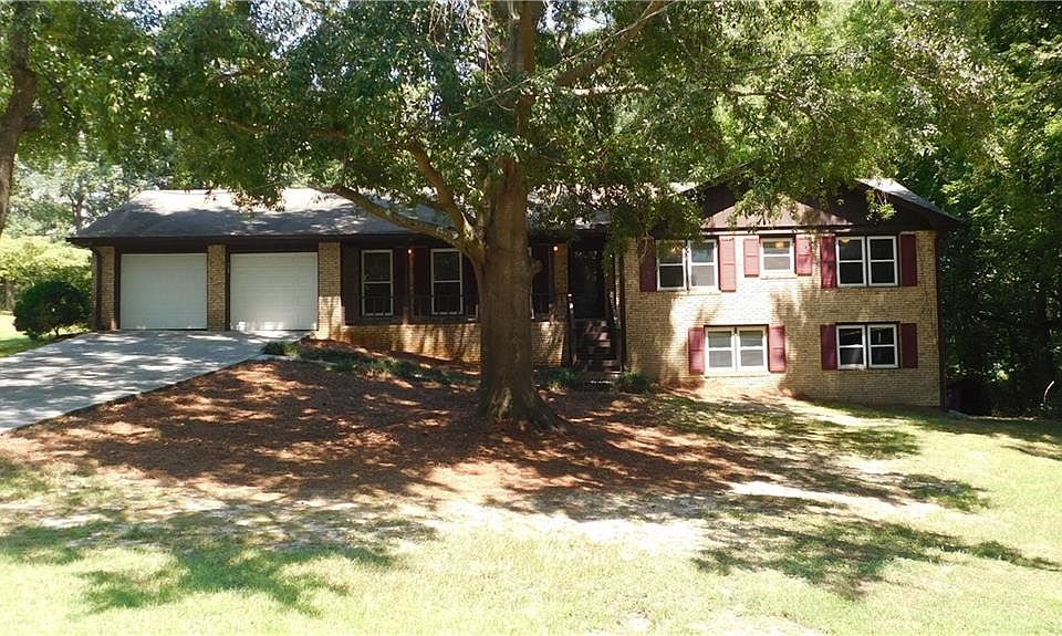 1st image of 2692 Abington Dr