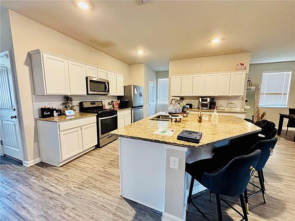 4th image of 5324 Fulvetta Falls Rd