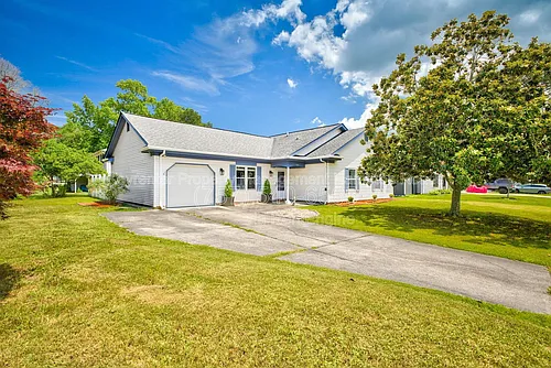 1700 Star Lake Dr Photo 1